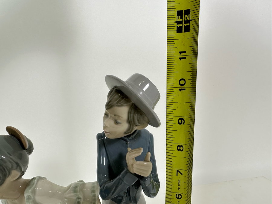 Nao by Lladro Gypsy Group Flamenco Dancing Couple Porcelain Figurine 10.5H [Photo 11]