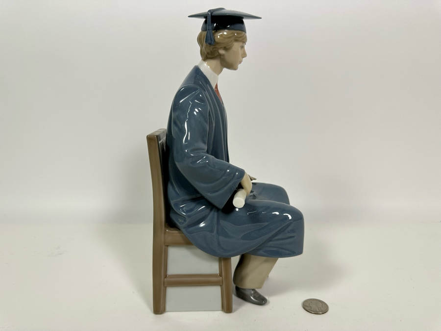 Lladro 'Boy Graduate' Porcelain Figurine 11H [Photo 6]