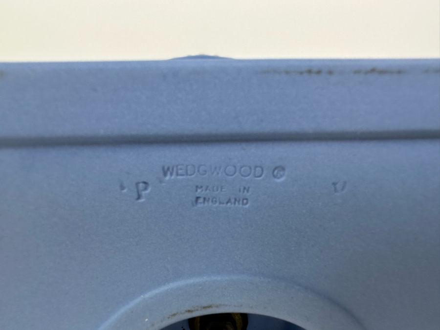 Vintage Wedgwood Blue Jasperware Campagna Lidded Urn Pedestal Vase with White Bas-Relief and Sacrificial Characters 12H [Photo 14]