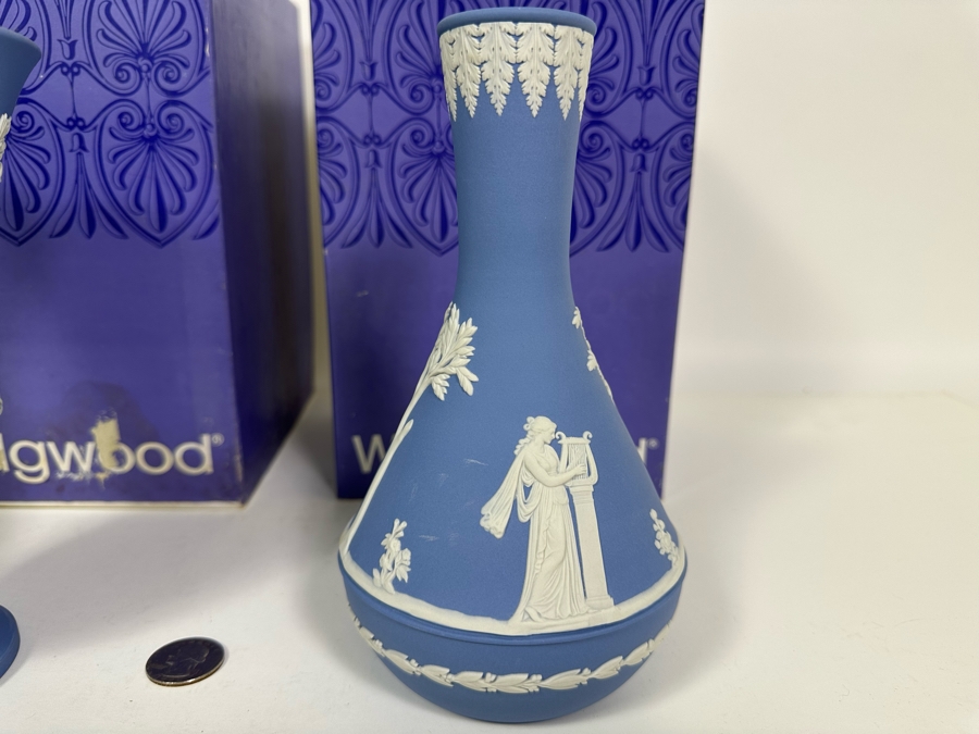Vintage Wedgwood Jasperware Pale Blue Arcadian Vase and Vase with Boxes 7.5H [Photo 10]