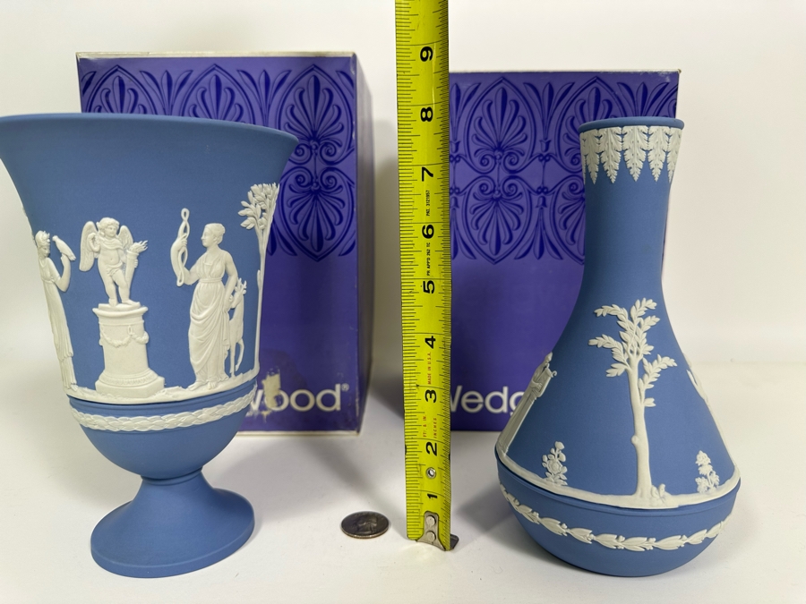 Vintage Wedgwood Jasperware Pale Blue Arcadian Vase and Vase with Boxes 7.5H [Photo 16]
