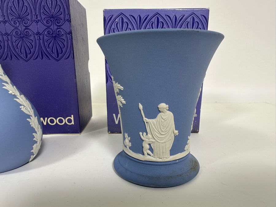 Lot of Vintage Wedgwood Jasperware Pale Blue Posy Pot Garden, Two Bud Vases and Arcadian Vase with Boxes 4.75 - 5.25H [Photo 14]