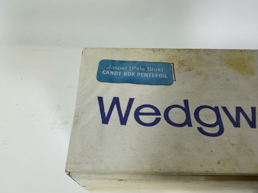 Lot of Vintage Wedgwood Jasperware Pale Blue Boxes including Oblong Candy Box, Mini Heart Box, Candy Box Bean, Candy Box Pentefoil From 2.75W to 4W [Photo 12]