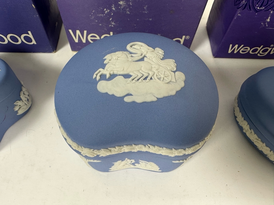 Lot of Vintage Wedgwood Jasperware Pale Blue Boxes including Oblong Candy Box, Mini Heart Box, Candy Box Bean, Candy Box Pentefoil From 2.75W to 4W [Photo 7]