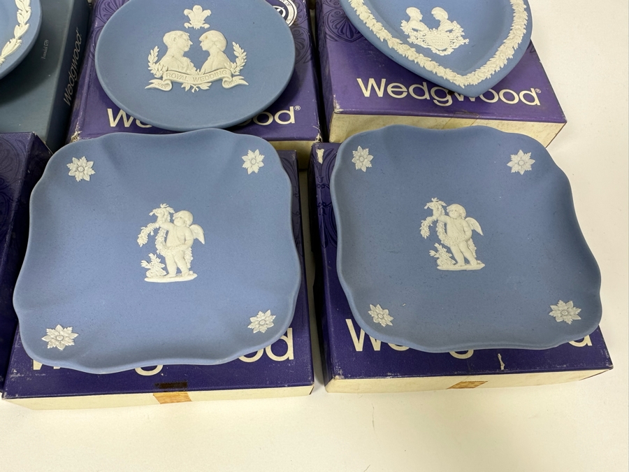 Lot of 15 Vintage Wedgwood Jasper and Jasperware Dishes. 4.5 - 5W [Photo 14]