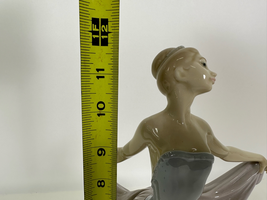 Lladro 'Dancer' Porcelain Figurine 5050 12H [Photo 8]