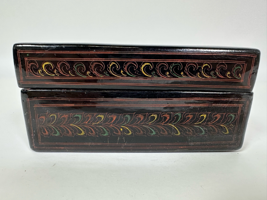 Hand Painted Lacquer Box 6W X 4D X 3H [Photo 8]