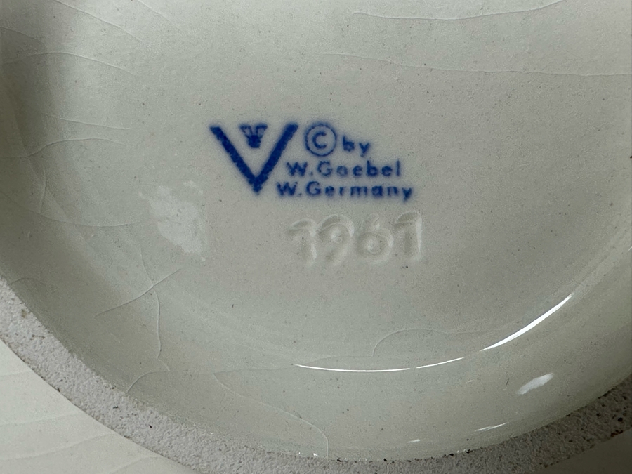 Vintage German Hummel 'School Boys' Figurine c1961 7.25H [Photo 9]