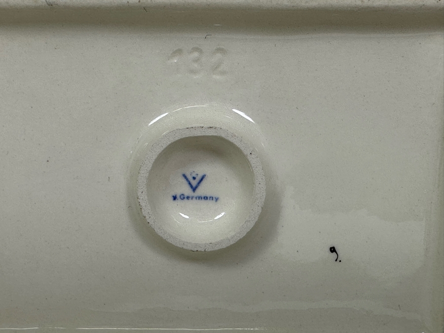 Vintage German Hummel 'Star Gazer' Figurine 4.5H [Photo 10]