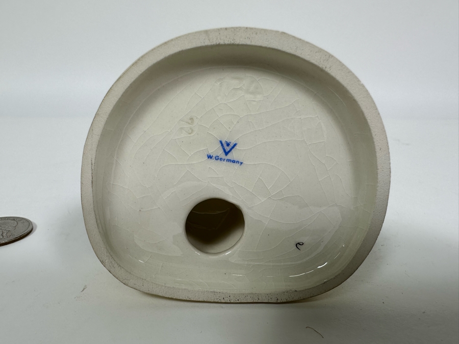 Vintage German Hummel 'She Loves Me, She Loves Me Not' Figurine 4.25H		 [Photo 8]