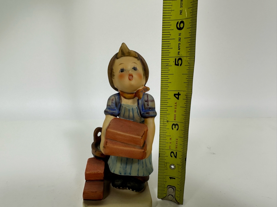Vintage German Hummel 'The Builder' Figurine 5.5H		 [Photo 11]