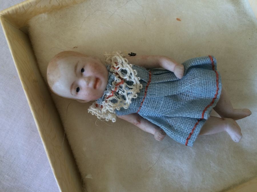 Doll Lot (German) [Photo 15]