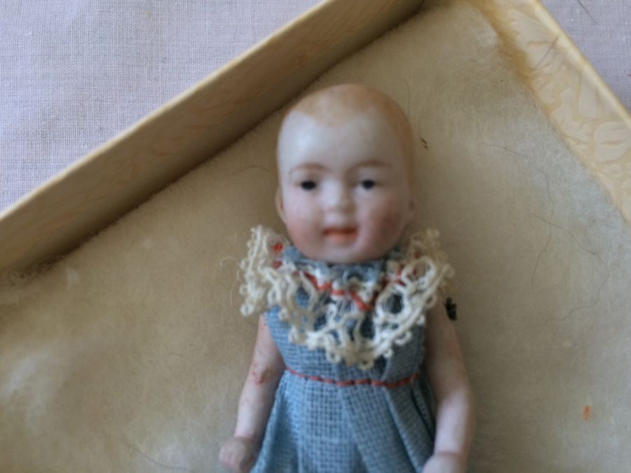 Doll Lot (German) [Photo 14]
