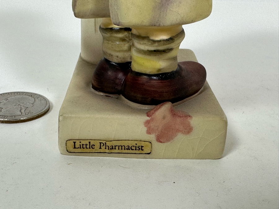 Vintage German Hummel 'Little Pharmacist' Figurine 5.5H		 [Photo 7]