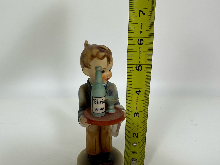 Vintage German Hummel 'Waiter' Figurine 6H [Photo 9]