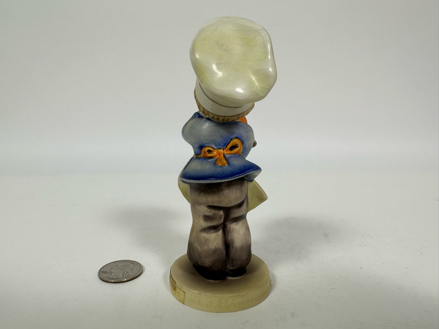 Vintage German Hummel 'Baker' Figurine 4.75H [Photo 5]