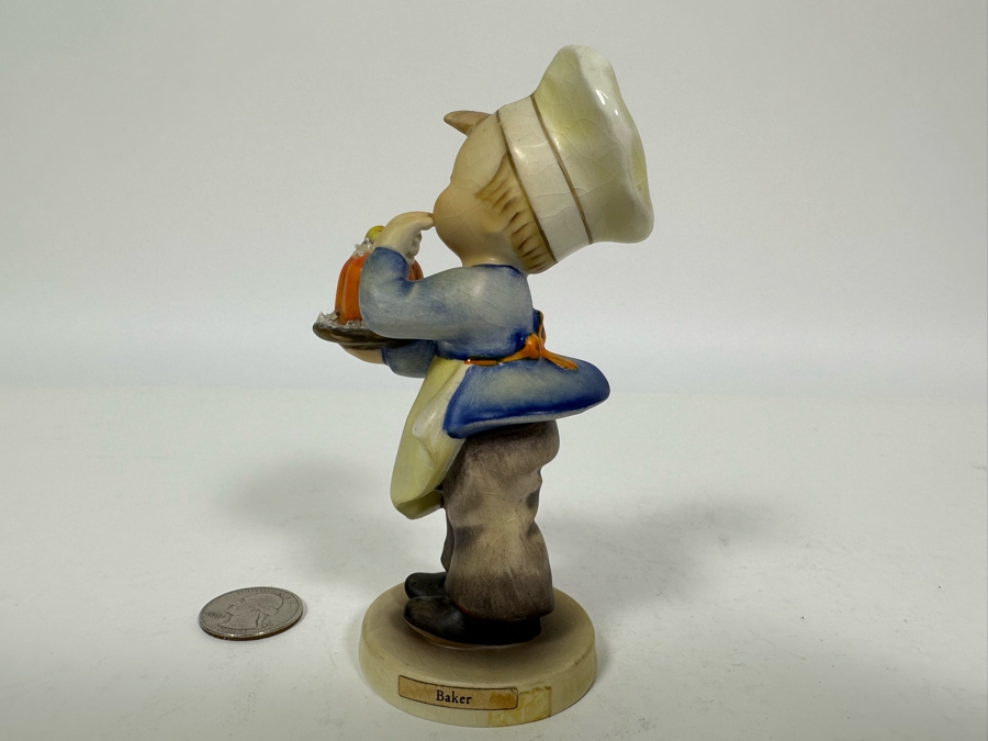 Vintage German Hummel 'Baker' Figurine 4.75H [Photo 6]