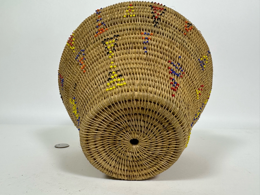 Vintage Handwoven Basket With Beads 9H [Photo 7]