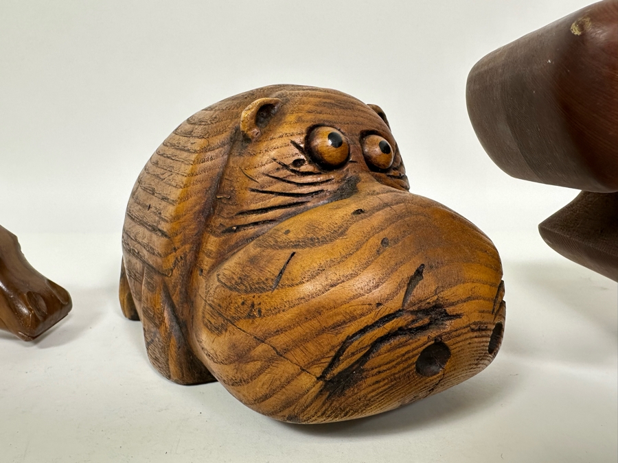Carved Wooden Hippos [Photo 5]