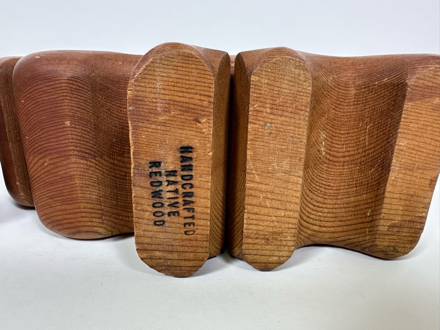 Carved Wooden Hippos [Photo 8]