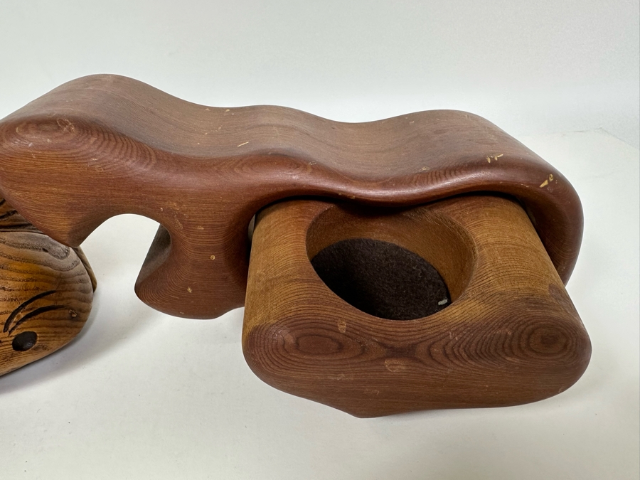 Carved Wooden Hippos [Photo 7]