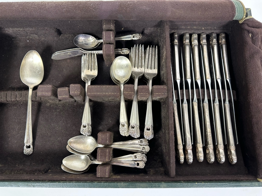 Rogers Bros Silverplate Flatware Set 'Eternally Yours' Apx Service For 8