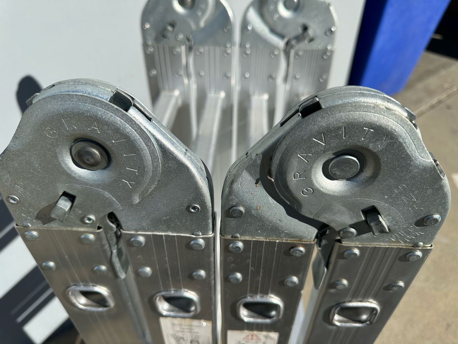 Folding Multi-Purpose Aluminum Extension Ladder EN 131 Standard [Photo 5]