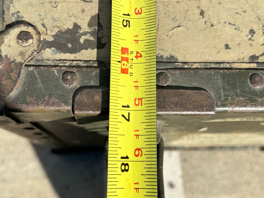 Vintage U.S. Military Footlocker Trunk 30W X 17D X 16.5H [Photo 11]