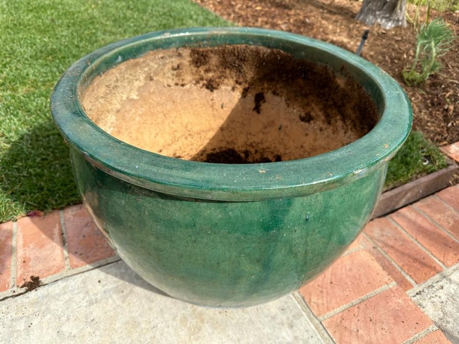 Large Green Glazed Outdoor Flower Pot 21W X 16H [Photo 3]