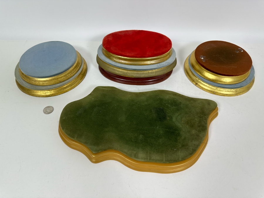 Collection Of Eight Wooden Stands For Lladro Figurines [Photo 5]