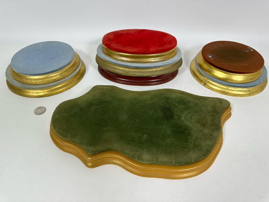 Collection Of Eight Wooden Stands For Lladro Figurines [Photo 3]