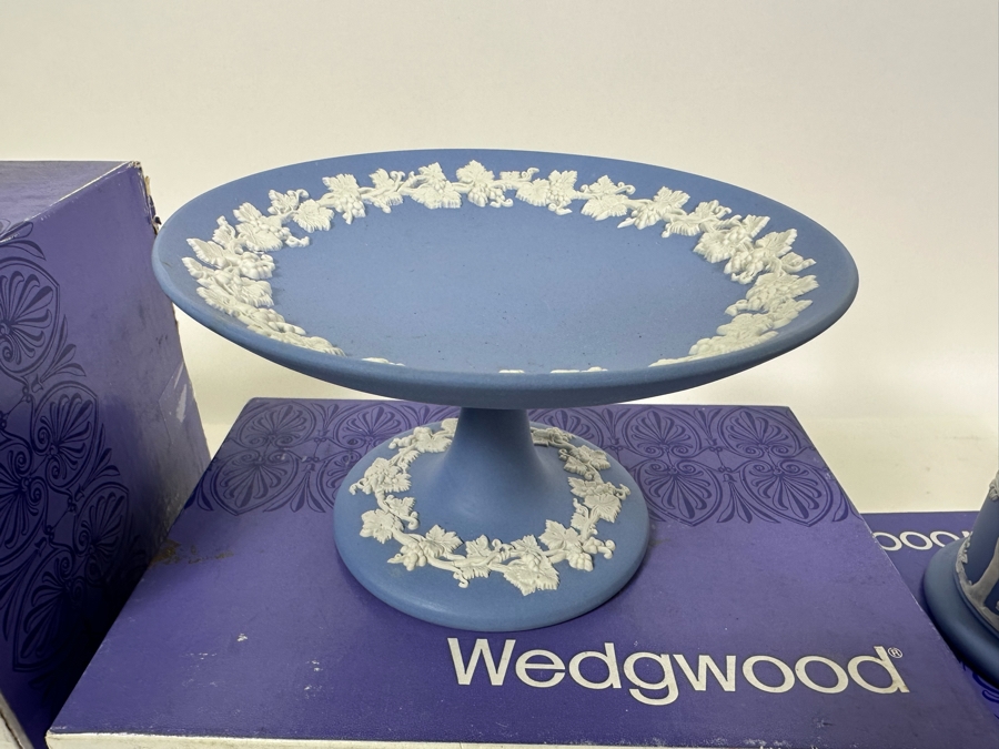 Large Collection Of English Wedgwood Jasperware Some With Original Boxes [Photo 13]