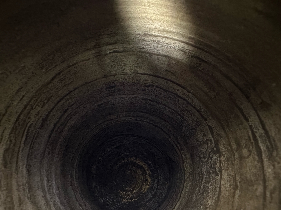 Vintage Chinese Green Porcelain Lidded Jar 7H [Photo 11]