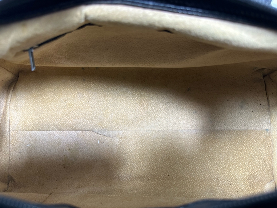 Vintage Black Snakeskin Handbag 14W X 6D X 6H [Photo 9]