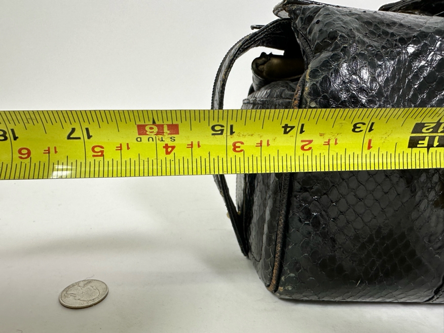 Vintage Black Snakeskin Handbag 14W X 6D X 6H [Photo 10]
