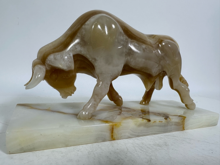 Vintage Carved Onyx Marble Sculpture Of A Bull 10.5W X 4D X 5.5H [Photo 4]