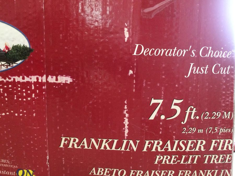 Artificial GE 7.5ft Christmas Tree [Photo 3]