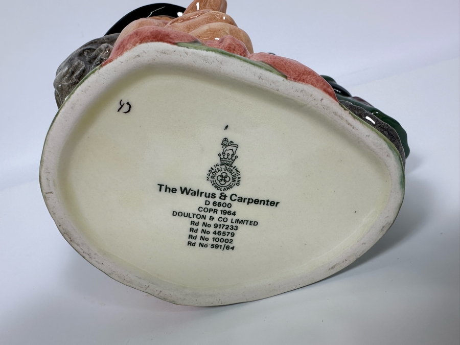 Vintage 1964 Royal Doulton Toby Mug 'The Walrus & Carpenter' D6600 Large Made In England 7H [Photo 7]