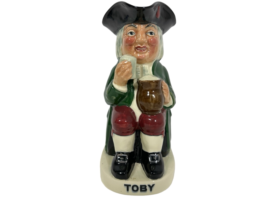 Vintage Early Royal Doulton Toby Character Mug 1934-1938 Variation 1 'Charrington & Co.' Toby Ale D8074 Large Made In England 9H Estimate $400 [Photo 1]
