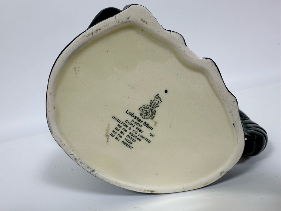 Vintage 1967 Royal Doulton Toby Mug 'Lobster Man' D6617 Large Made In England 8H [Photo 6]