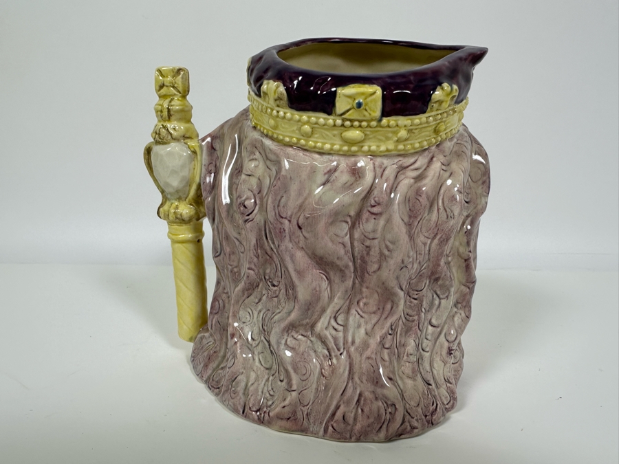 Vintage 1987 Royal Doulton Toby Mug 'Queen Victoria' D6816 Large Made In England 7H [Photo 4]