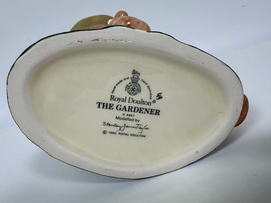 Vintage 1990 Royal Doulton Toby Mug 'The Gardener' D6867 Large Made In England 6.5H [Photo 6]