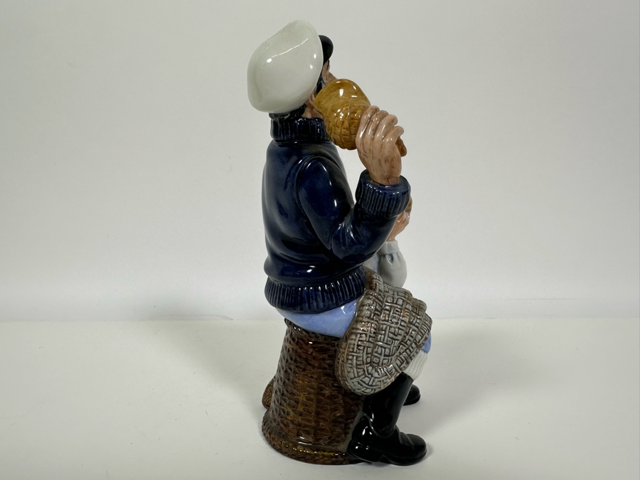 Vintage 1982 Royal Doulton Figurine 'Song Of The Sea' HN2729 Large Made In England 7.5H [Photo 5]