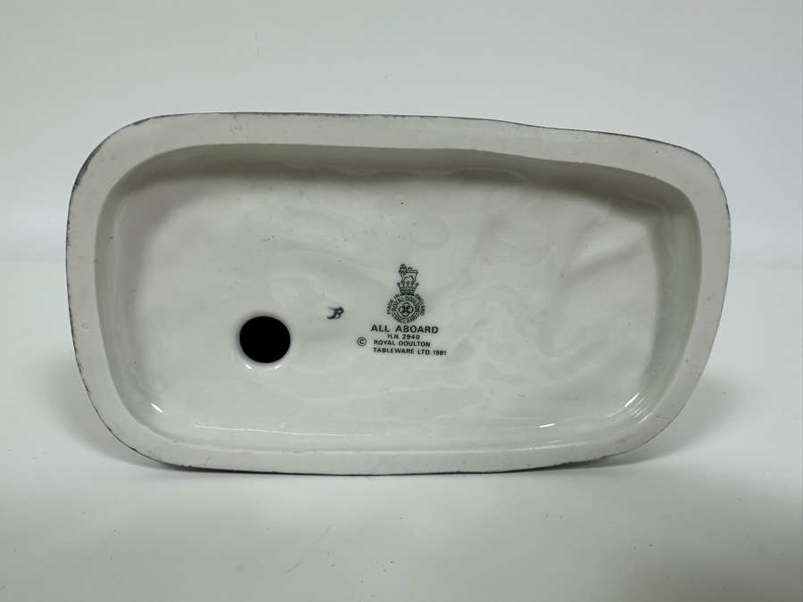 Vintage 1981 Royal Doulton Figurine 'All Aboard' Deep Sea Fishing Trips Depart 10 A.M. HN2940 Large Made In England 9.25H [Photo 9]