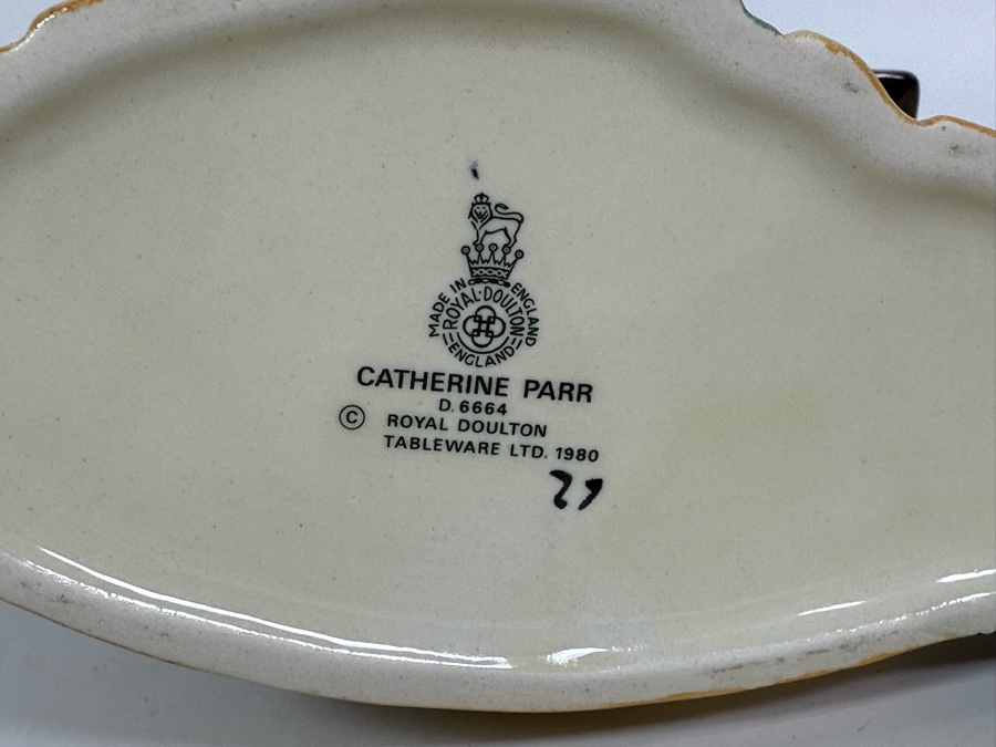 Vintage 1980 Royal Doulton Toby Mug 'Catherine Parr' D6664 Large Made In England 6.5H [Photo 7]