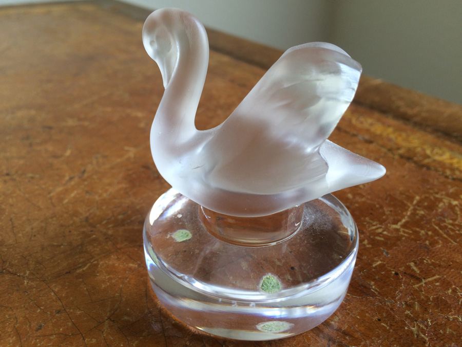 Lalique France Frosted Swan [Photo 2]