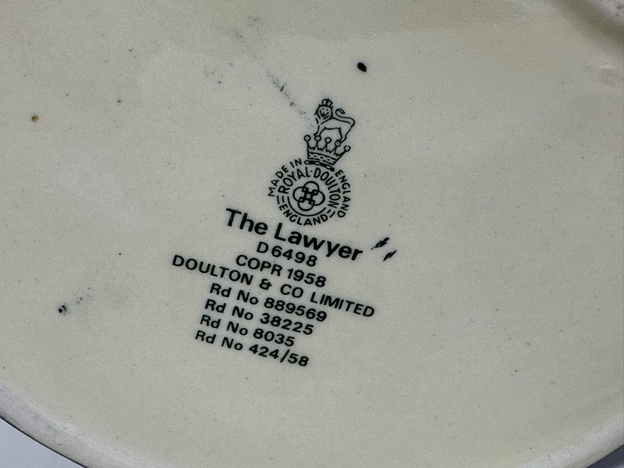 Vintage 1958 Royal Doulton Toby Mug 'The Lawyer' D6498 Large Made In England 7H [Photo 7]