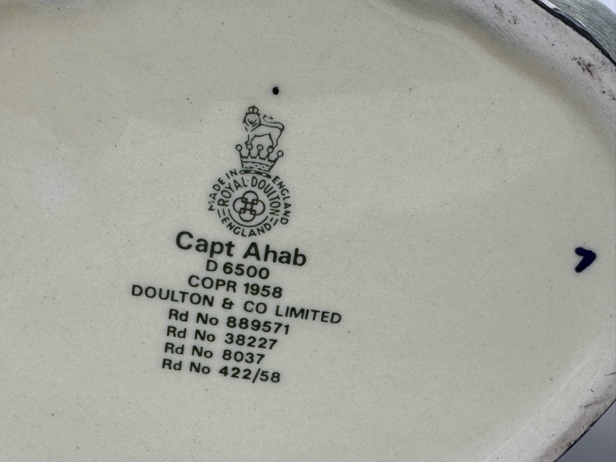 Vintage 1958 Royal Doulton Toby Mug 'Capt Ahab' D6500 Large Made In England 7H [Photo 7]