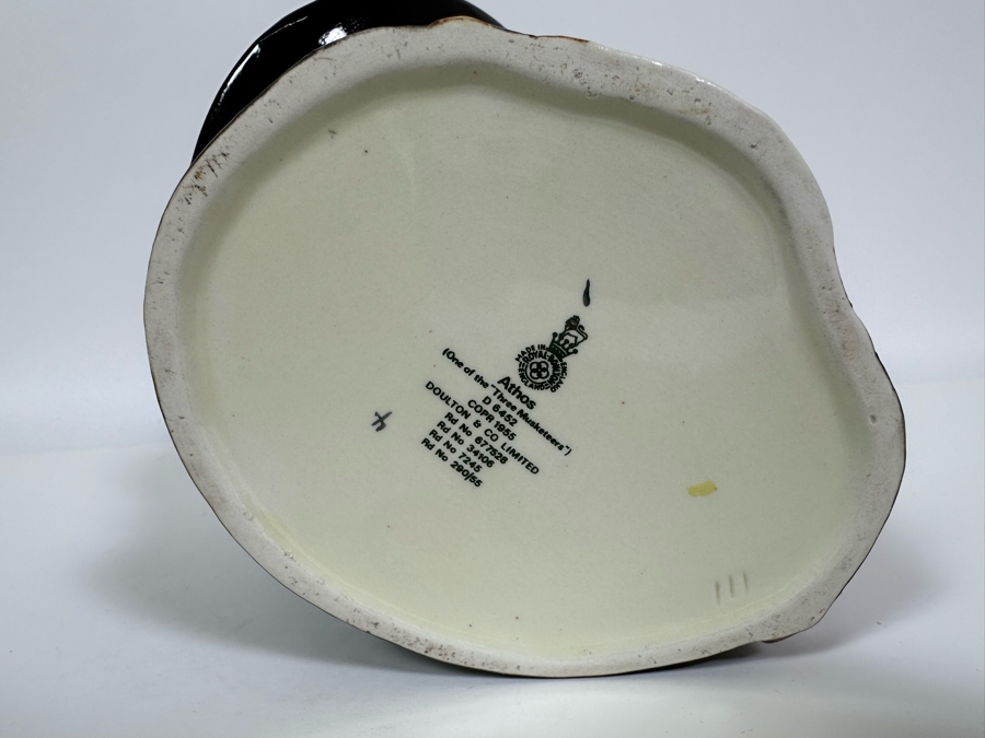 Vintage 1955 Royal Doulton Toby Mug 'Athos (One Of The Three Musketeers' D6452 Large Made In England 7.5H [Photo 6]