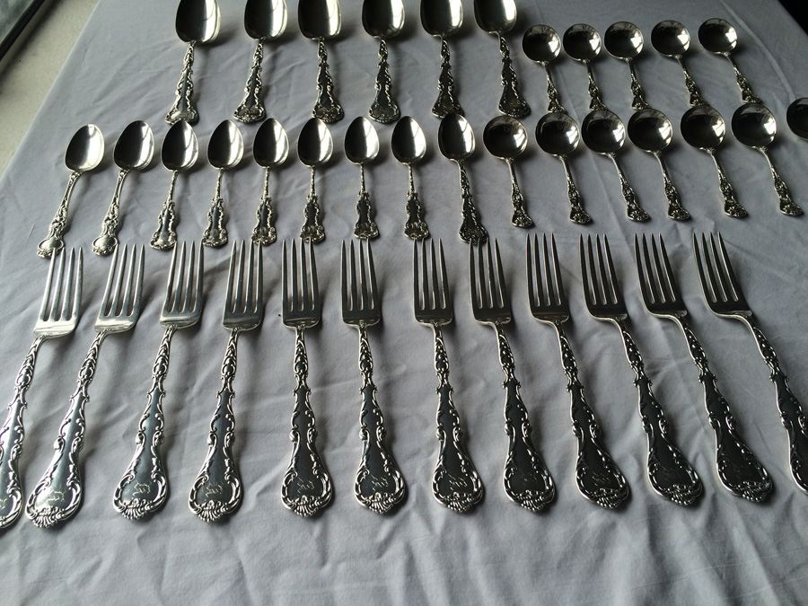 Sterling Silver Flatware Set - 80% OF MELT VALUE! [Photo 9]